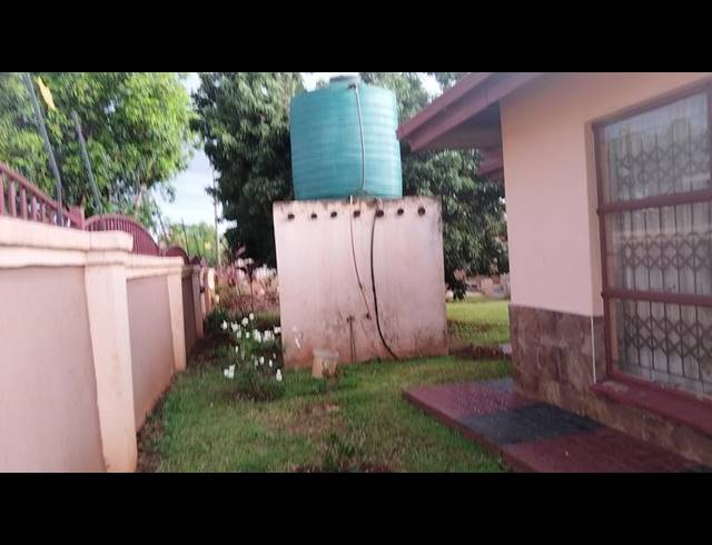 4 BEDROOM HOUSE FOR SALE IN LWAMONDO